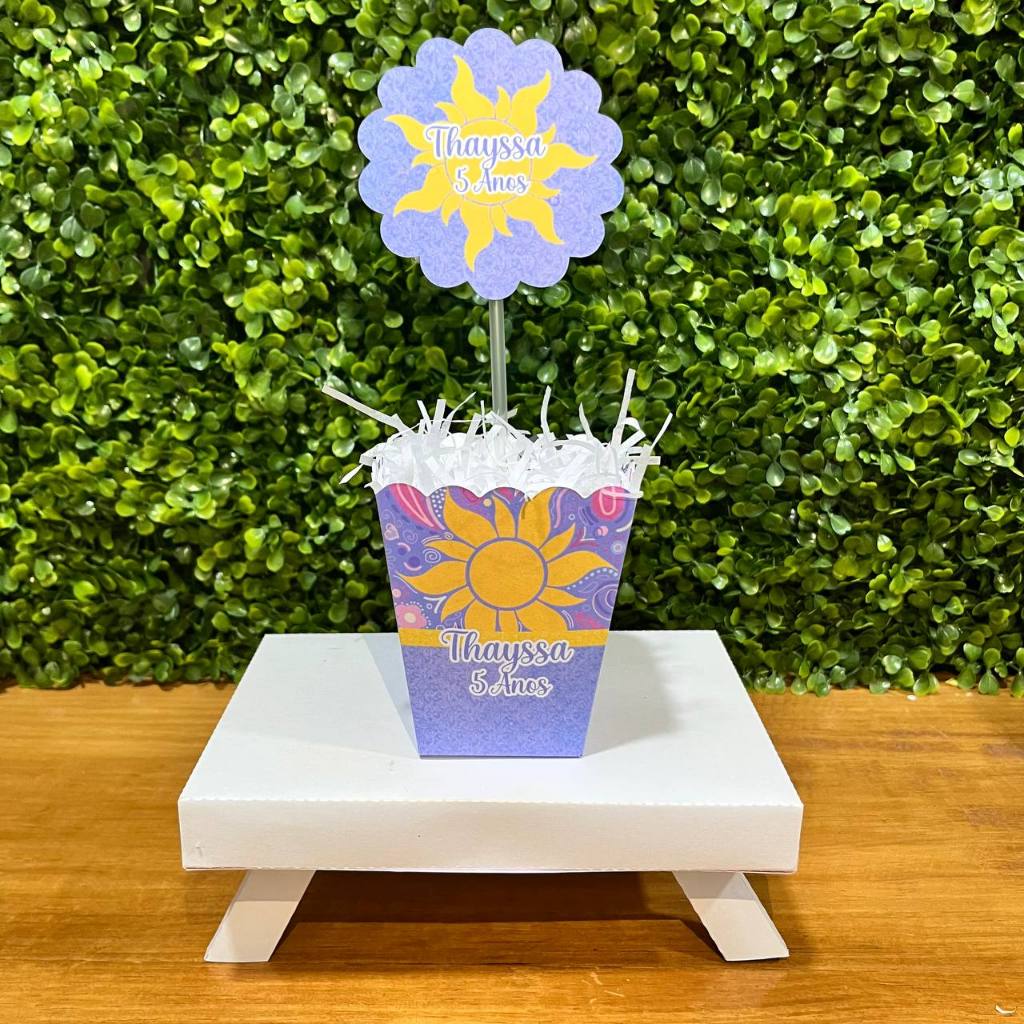 CENTRO DE MESA CACHEPOT PERSONALIZADO RAPUNZEL - PEGUE E MONTE - Cachepo - Lembrancinha - Festa
