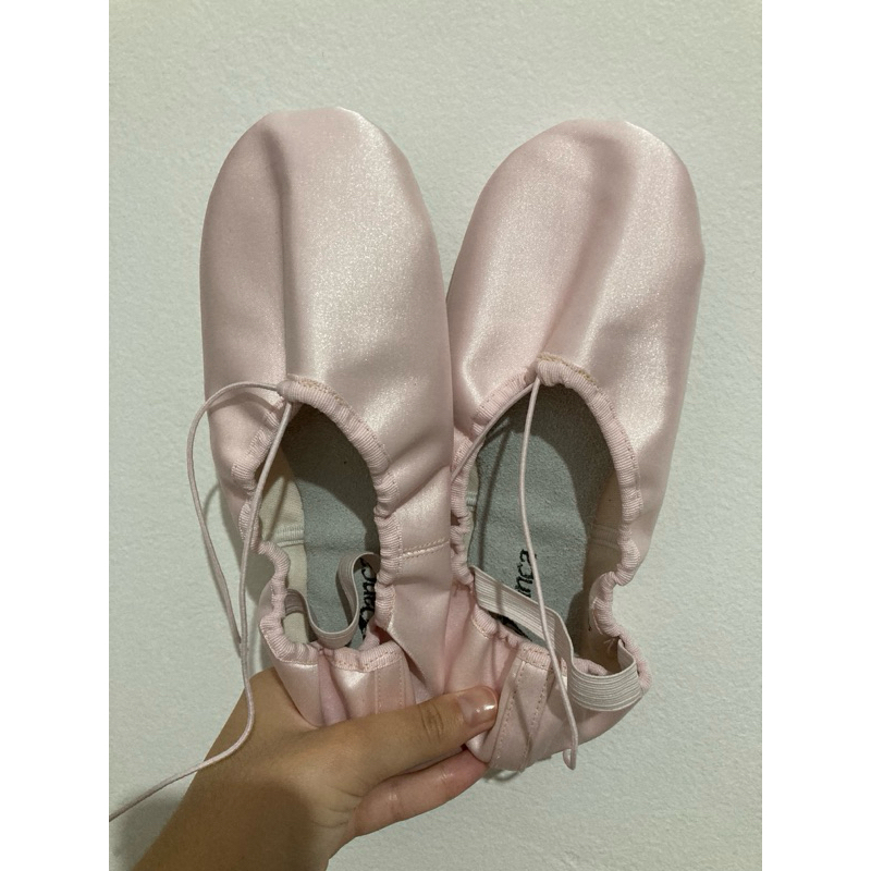 Sapatilha Royal Meia Ponta em Cetim - Só Dança F66