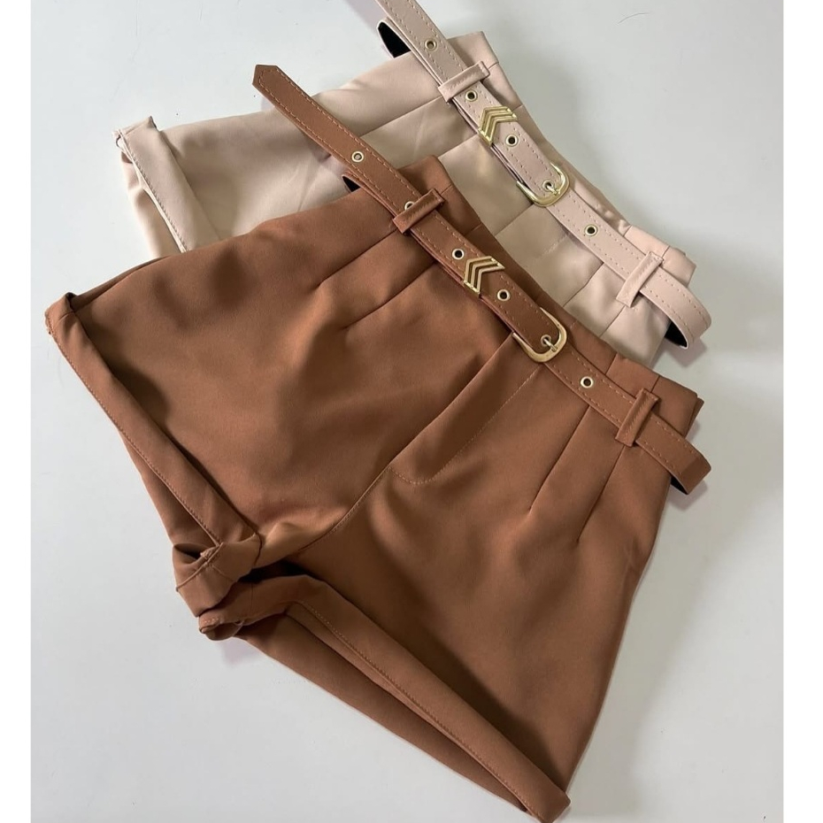 Short Feminino Estiloso Alfaiataria Elegante  com Bolsos Acompanha Cinto Tendência VERÃO