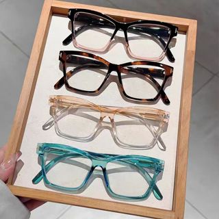 Óculos portáteis e elegantes, design de resina ultrafino e leve em Oferta na Shopee