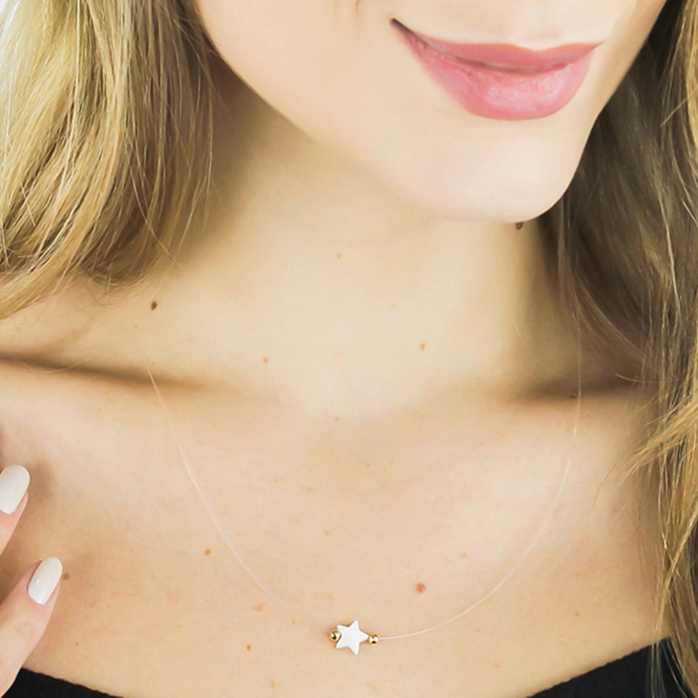 Colar Fio Invisível Pingente Estrela em Madrepérola com Bolinhas e Extensor Folheado a Ouro 18k