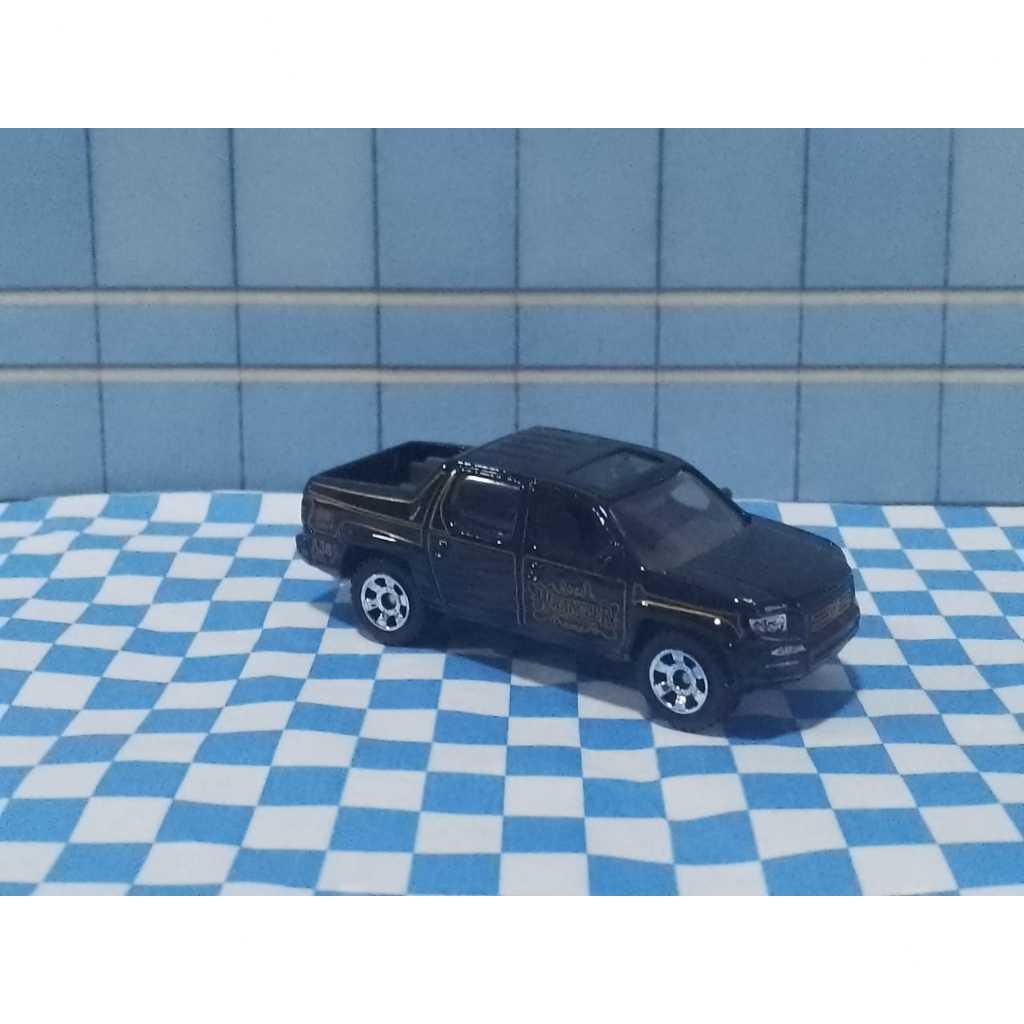 Miniatura Honda Ridgeline "Wrangler Road Construction" 1:64 - Matchbox