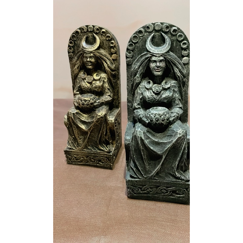 Deusa Wicca bruxaria estatua em resina 18cm com desenho da deusa triplice