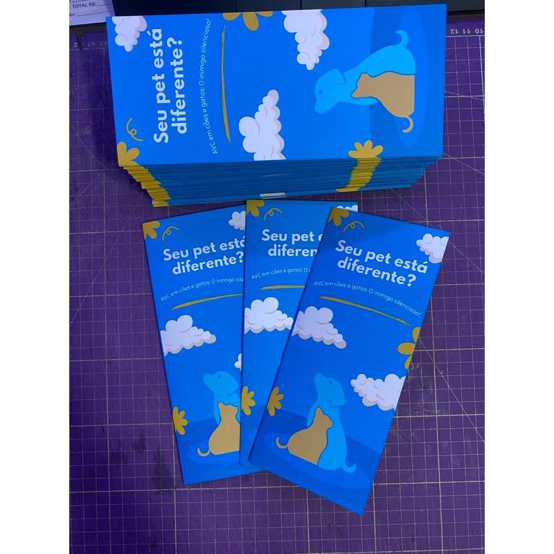 Folders 1 ou 2 dobras para divulgação - Criamos sua arte - Muito utilizado em trabalhos da faculdade