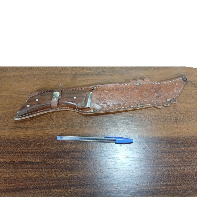 Faca Aço Antiga Bainha Couro Raridade Colecionável 38cm 210g