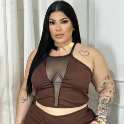 ROSA SOUL - CROPPED DECOTE EM TULE PLUS SIZE