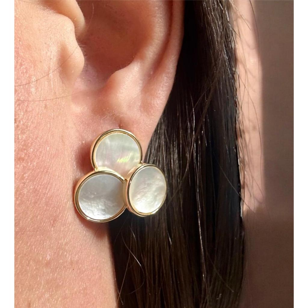 Brinco Madrepérola com Dourado: Onde Comprar | BuscaProdutos