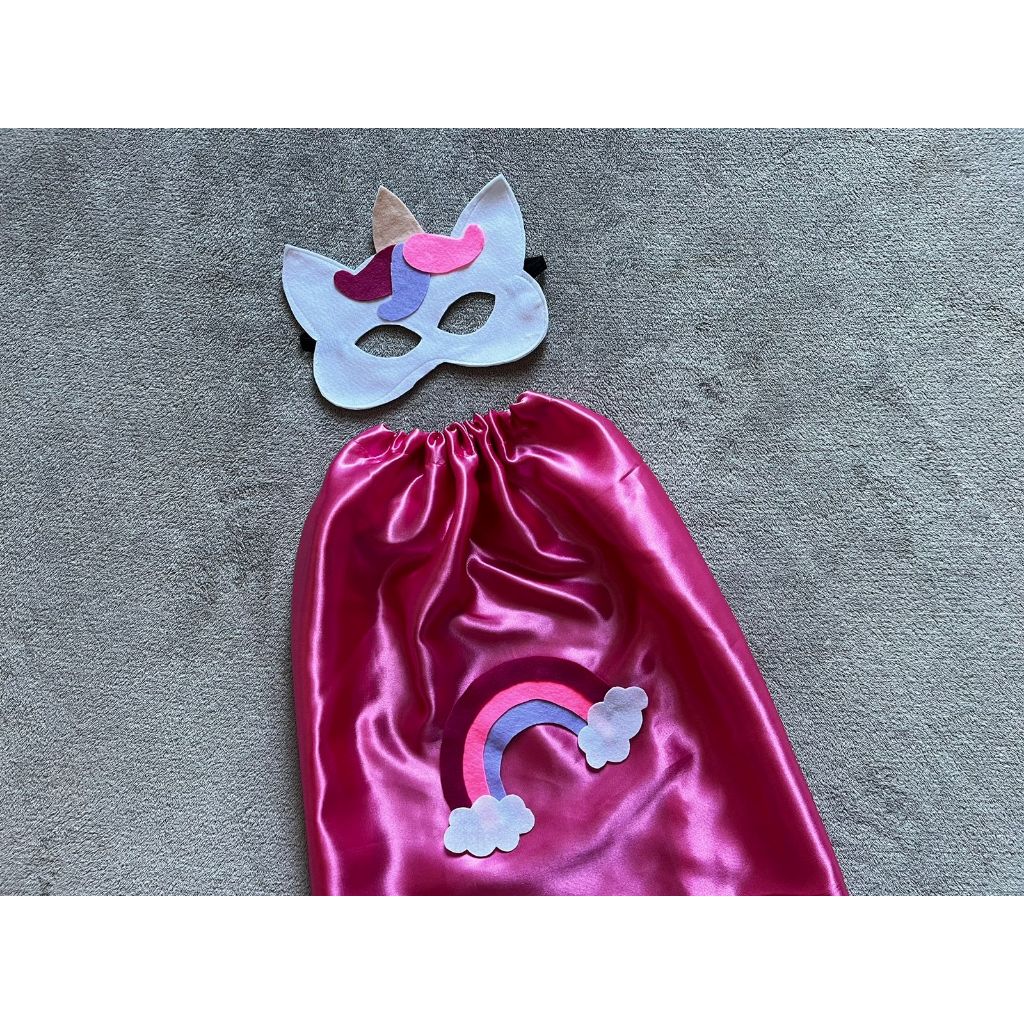 Fantasia de Unicórnio Rosa Festa Infantil Lembrancinha Capa e Máscara