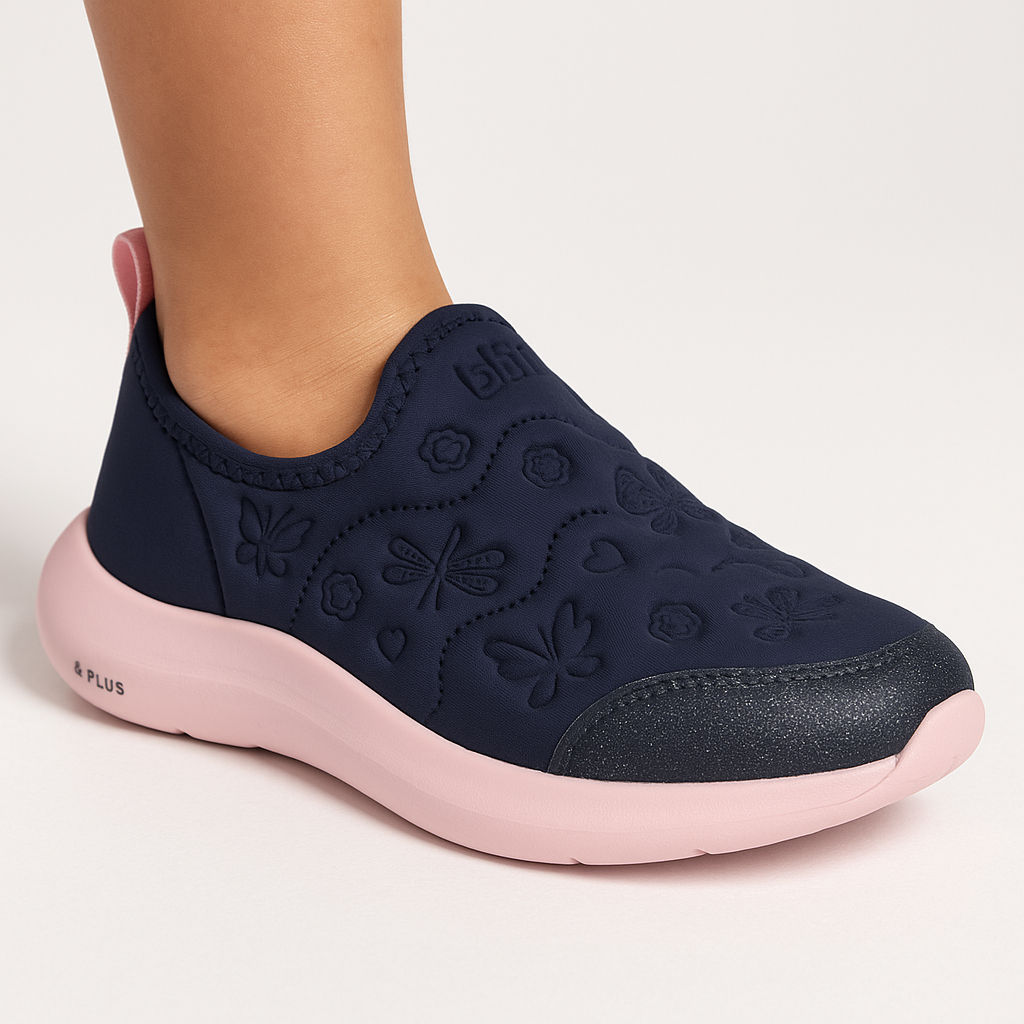 Tênis Corações Bibi Infantil Mini Glitter Diva Fashion 28 A 35 Fofura Presente Criança Kids Menina