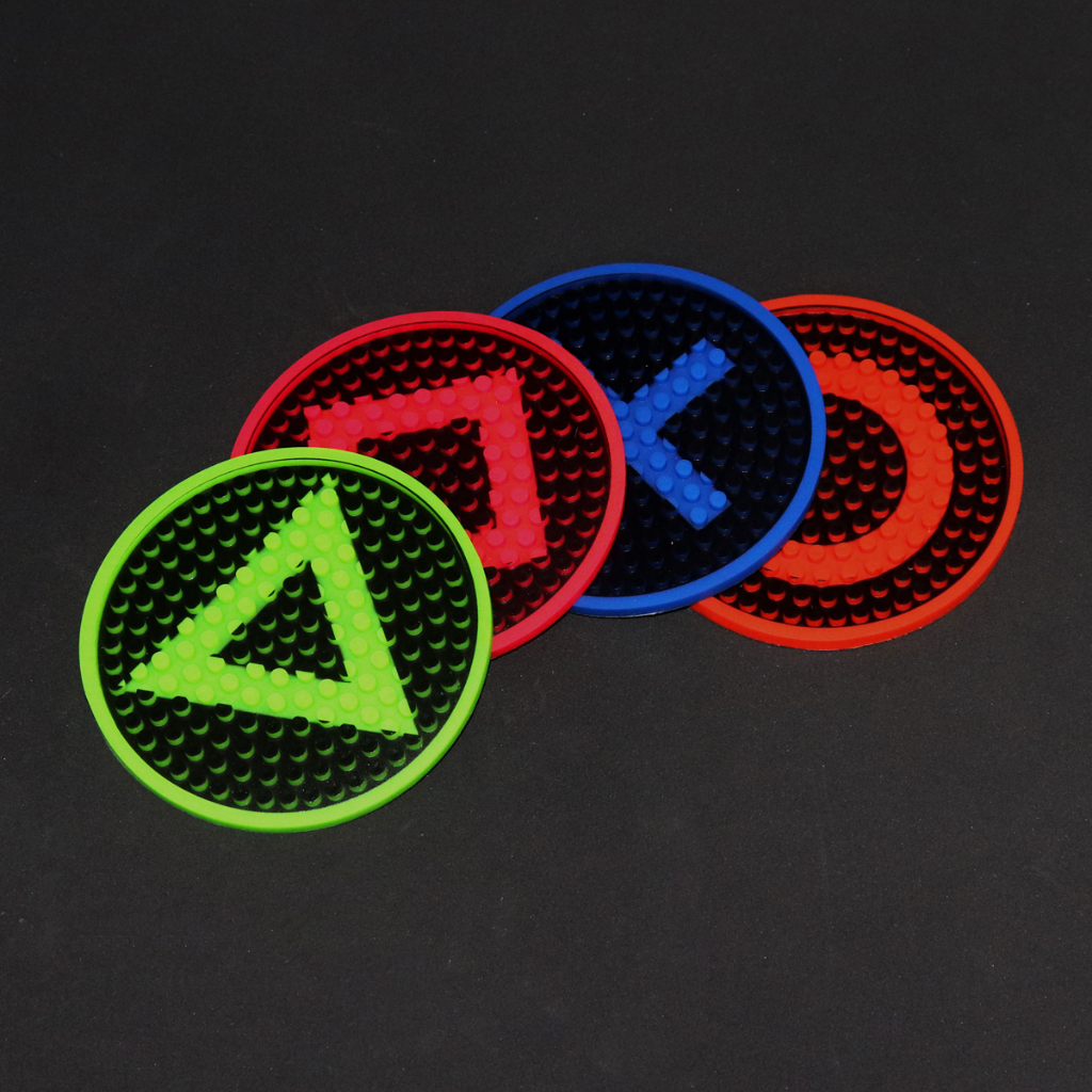 KIT 4 PEÇAS PORTA COPO GAMER / EMBORRACHADO / ANTIDERRAPANTE / RETÉM O LIQUIDO.