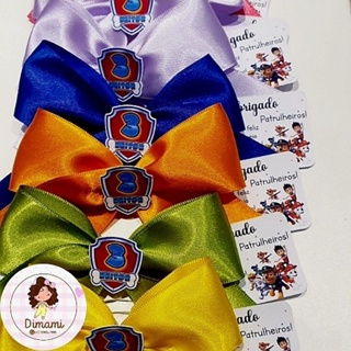 10 Laços de cetim personalizado feito a mão - lembrancinha personalizada - tag de agradecimento - festa infantil em Oferta na Shopee