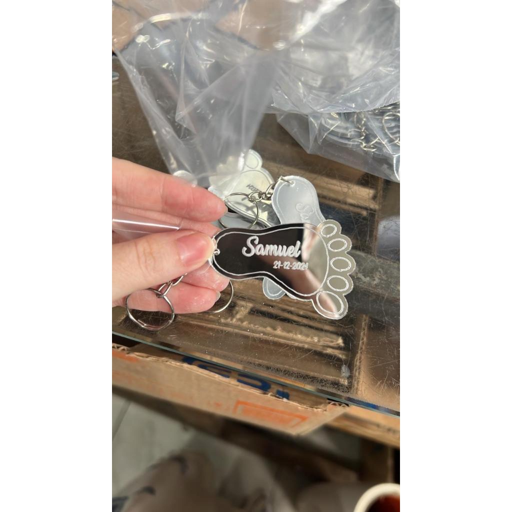 Chaveiros Pézinho Personalizado Em Acrílico Lembrancinha Chá de Bebe Maternidade Aniversário