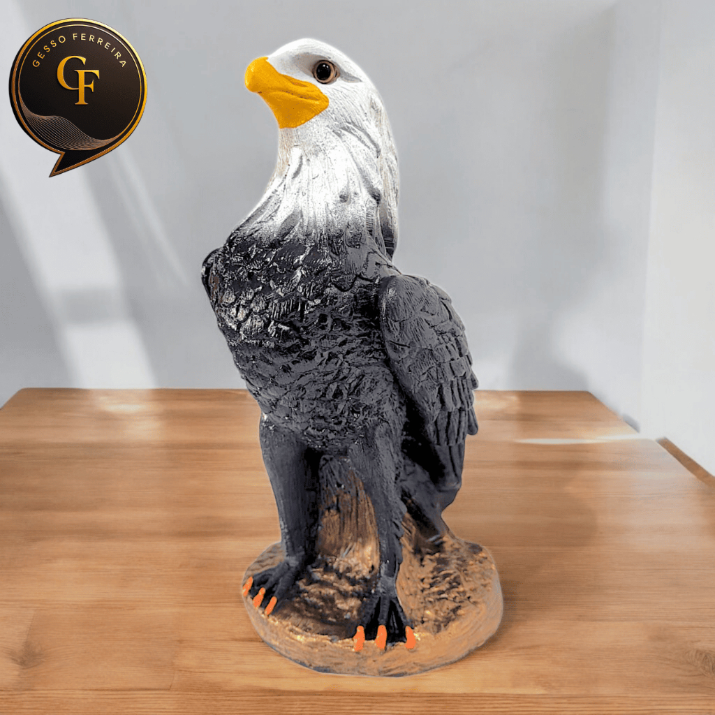 Gavião Decorativo Águia Gesso Espanta Pombos Decoração Casa Jardim Estatua Enfeite Estatueta em Oferta na Shopee