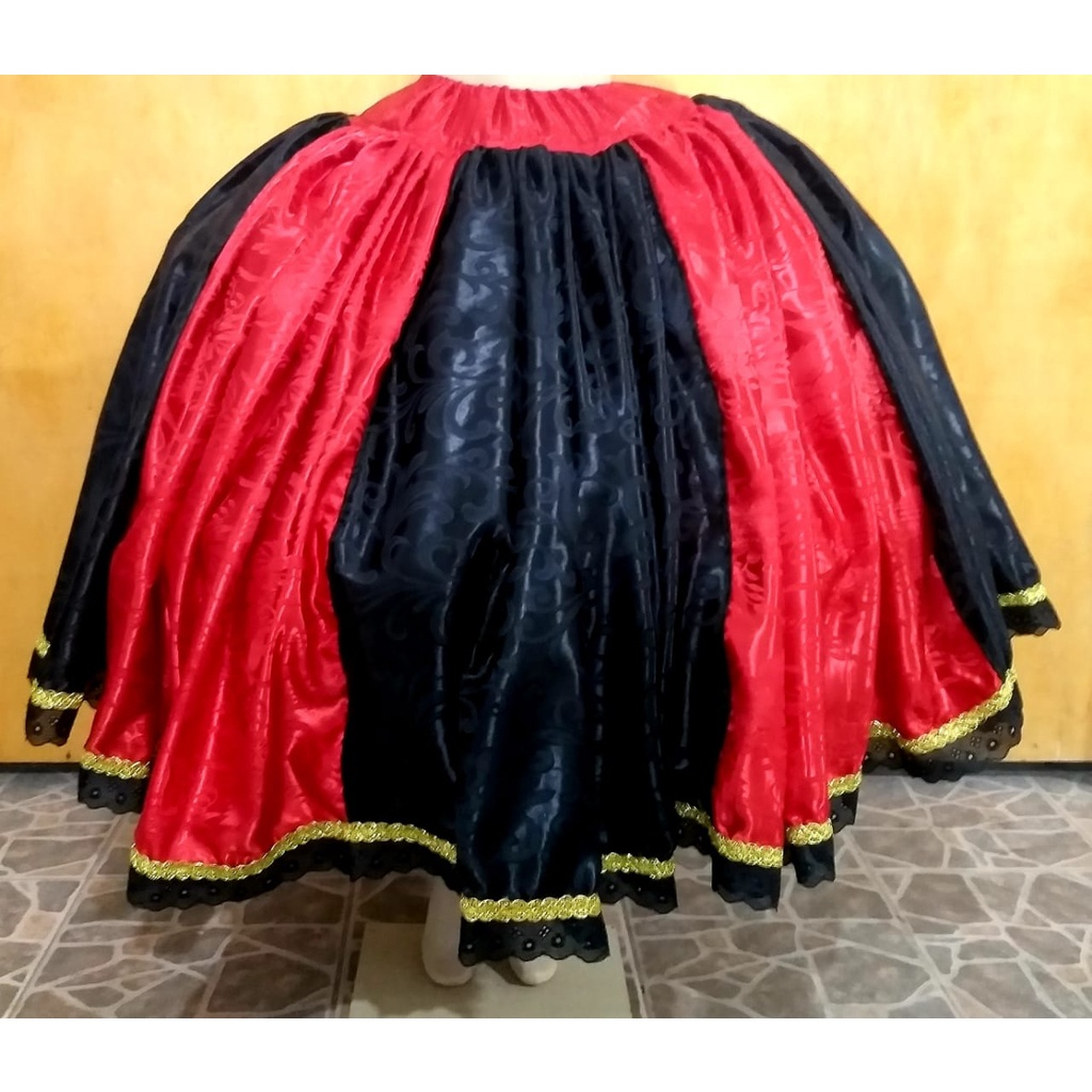 SAIA LUXO CETIM BROCADO / BICOLOR VERMELHO E PRETO COM BORDADO PRETO E GALÃO DOURADO - POMBA GIRA - UMBANDA E CANDOMBLÉ