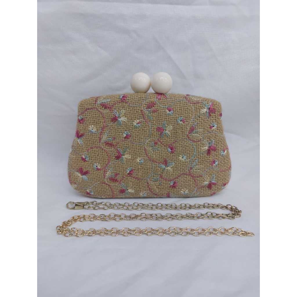 Bolsa Clutch Feminina Bordada Florida em Oferta na Shopee