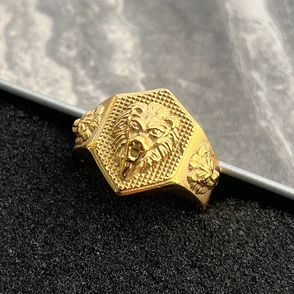 Dedeira Banhada a Ouro 18k Anel Masculino Leão 3D Aço Inoxidável