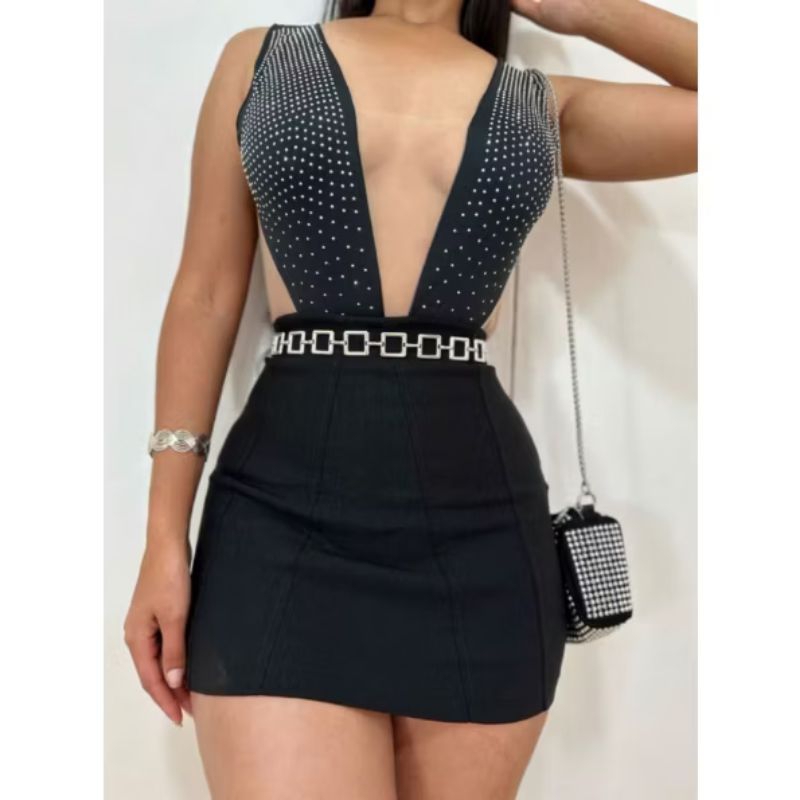 conjunto feminino bory cavado pedrarias e short saia