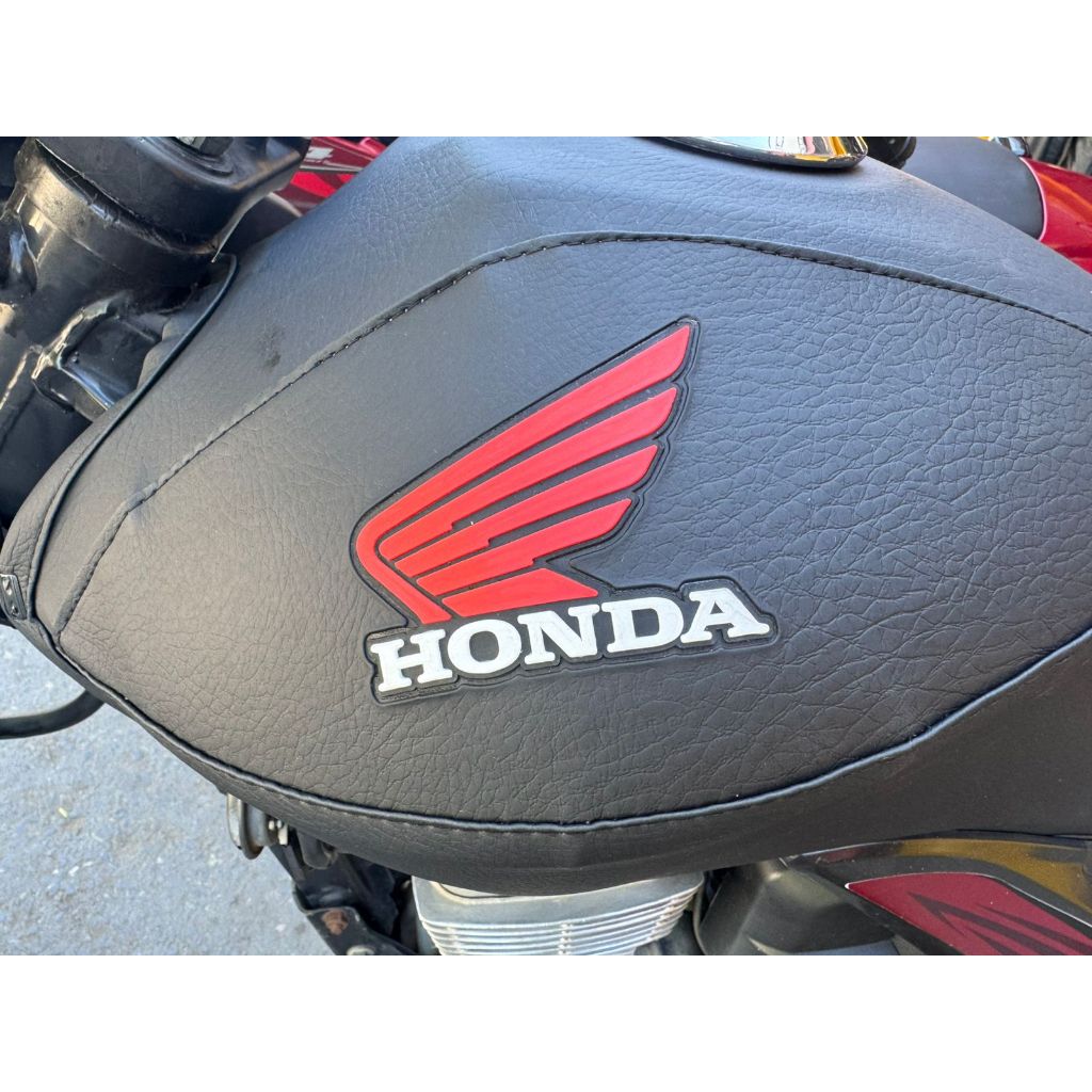 CAPA TANQUE FAN 125 2009 A 2013 MODELO EMBORRACHADA SLOGAN HONDA
