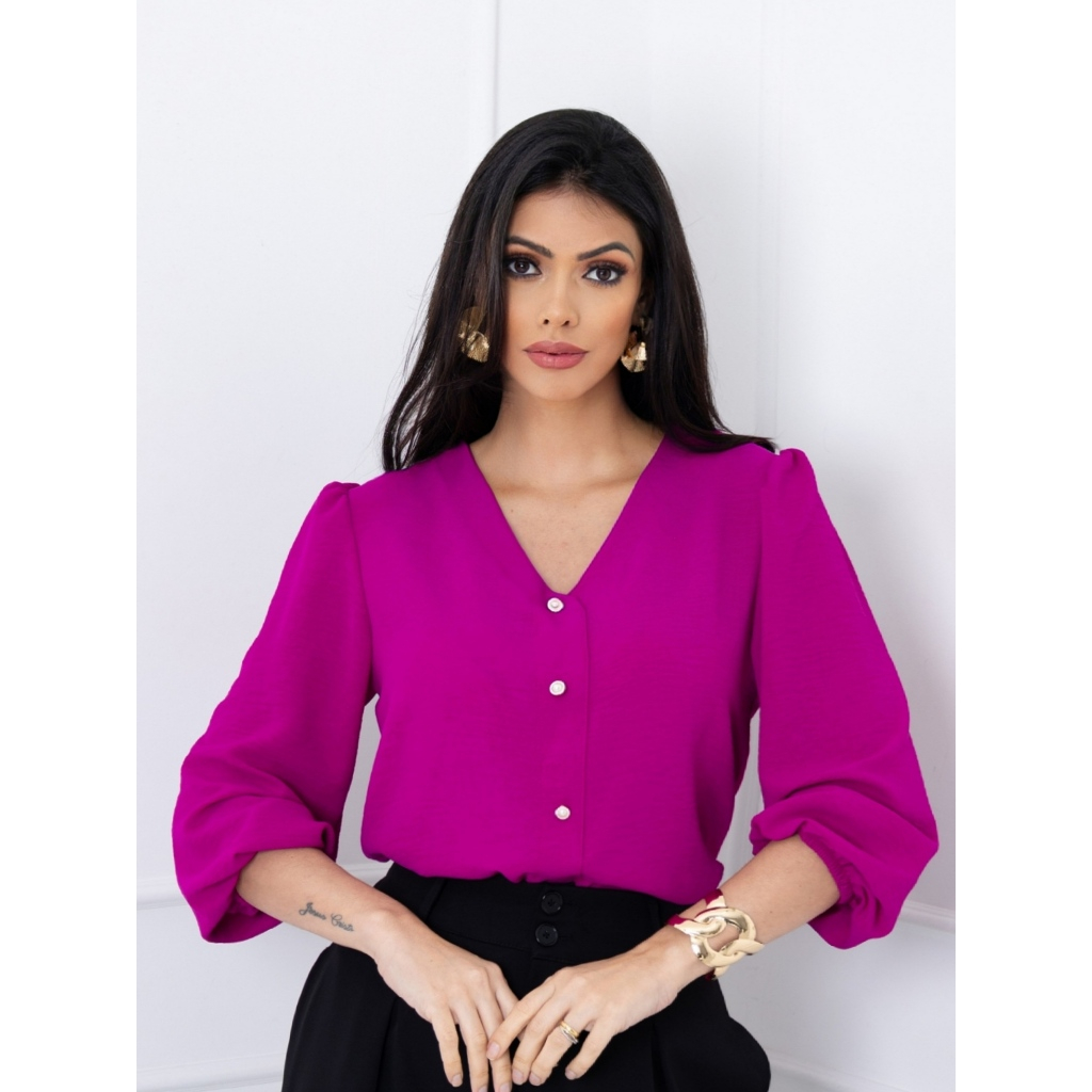 Smile Fashion    blusa feminina frente com botao manga 3/4 tecido duna em Oferta na Shopee