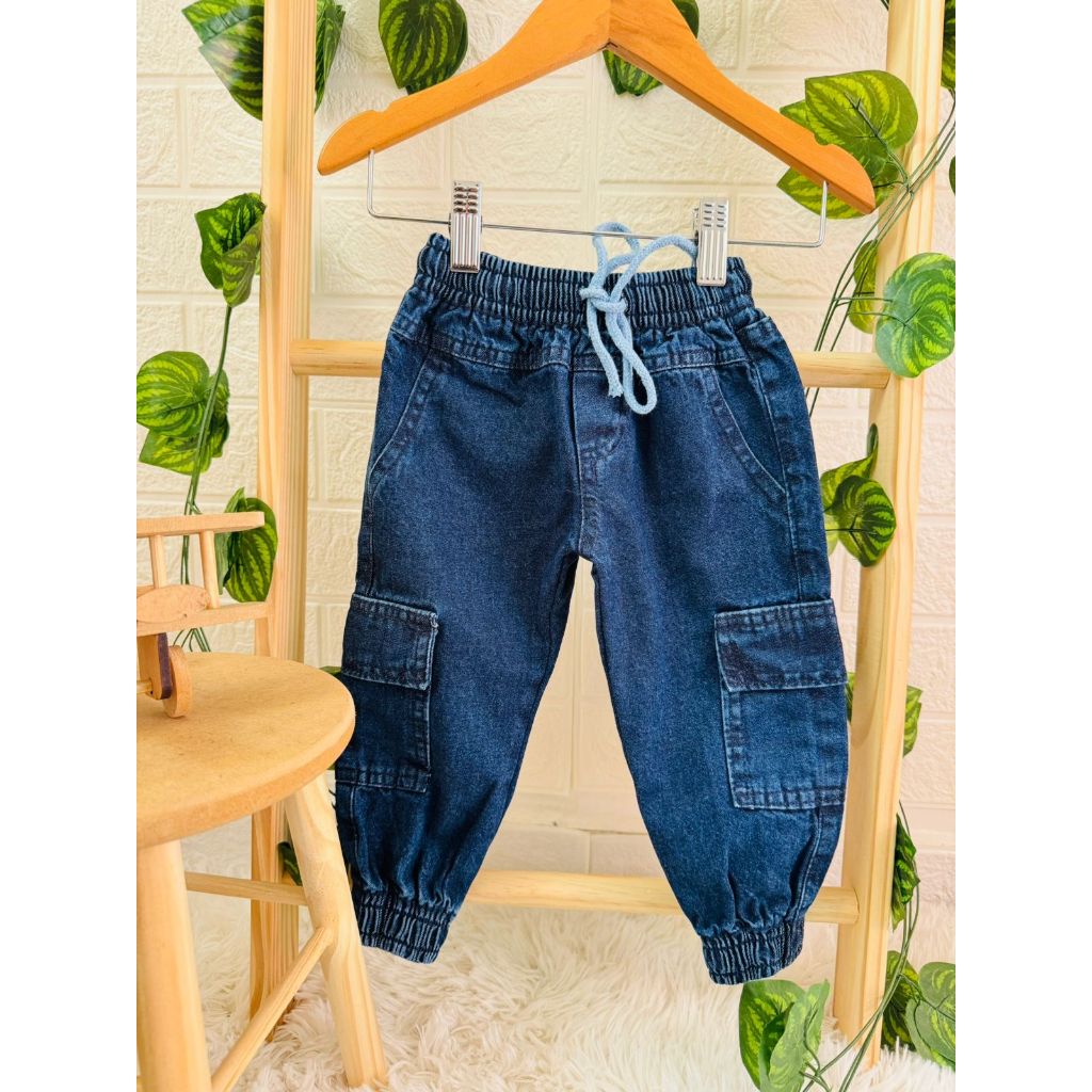 Jeans Jogger Infantil com Bolsos – Moderna, Prática e Super Confortável Menino