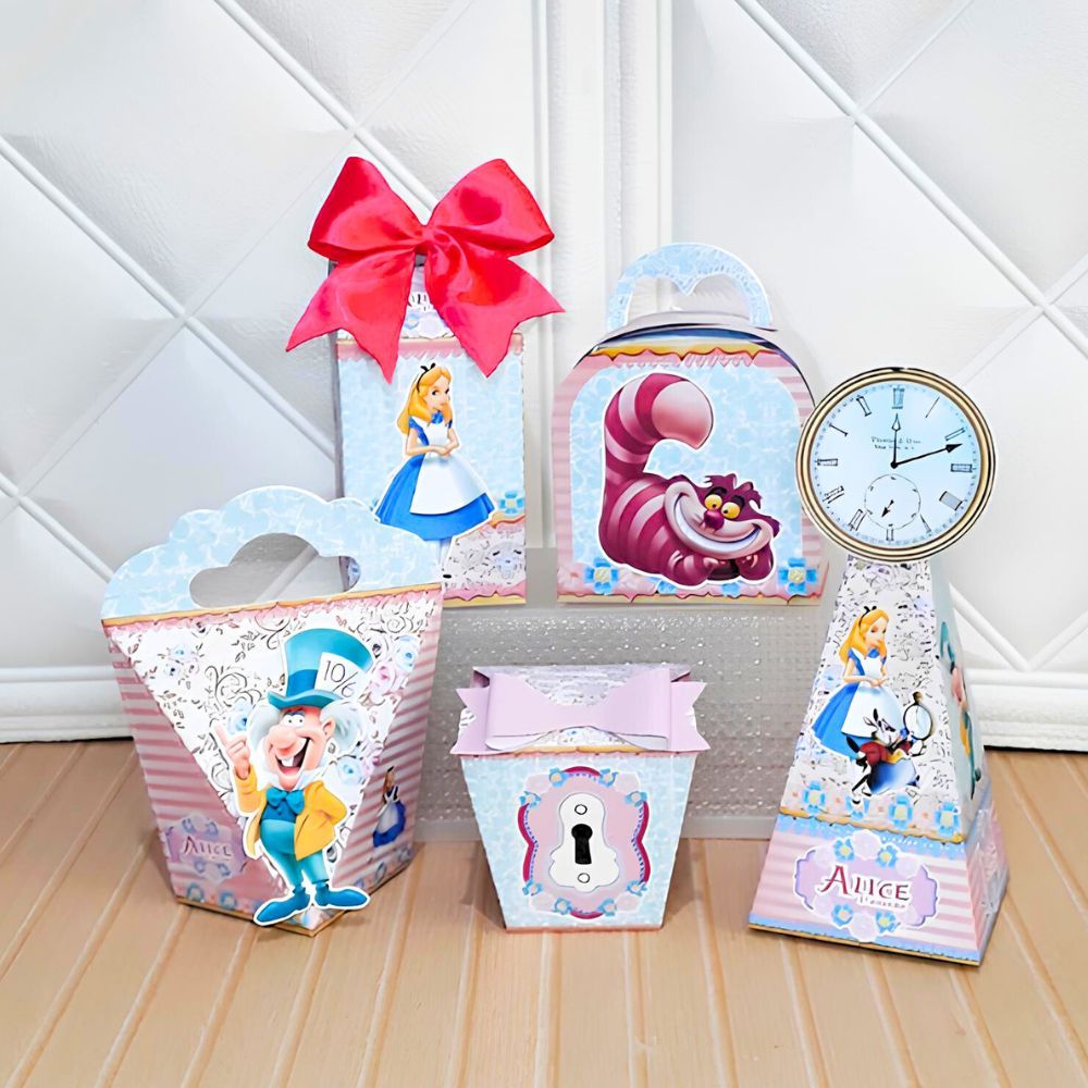Kit Festa Personalizada Alice no País das Maravilhas Lembrancinha Caixinhas Aniversário PEGUE MONTE