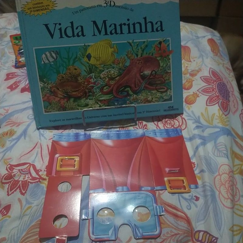A Vida Marinha em Terceira Dimensão (Acompanha Binóculo 3D) Explore as Maravilhas
