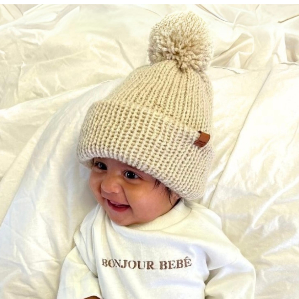 Touca tricô lã bebê inverno quente outono frio gorro capuz bege marfim clara chic boho