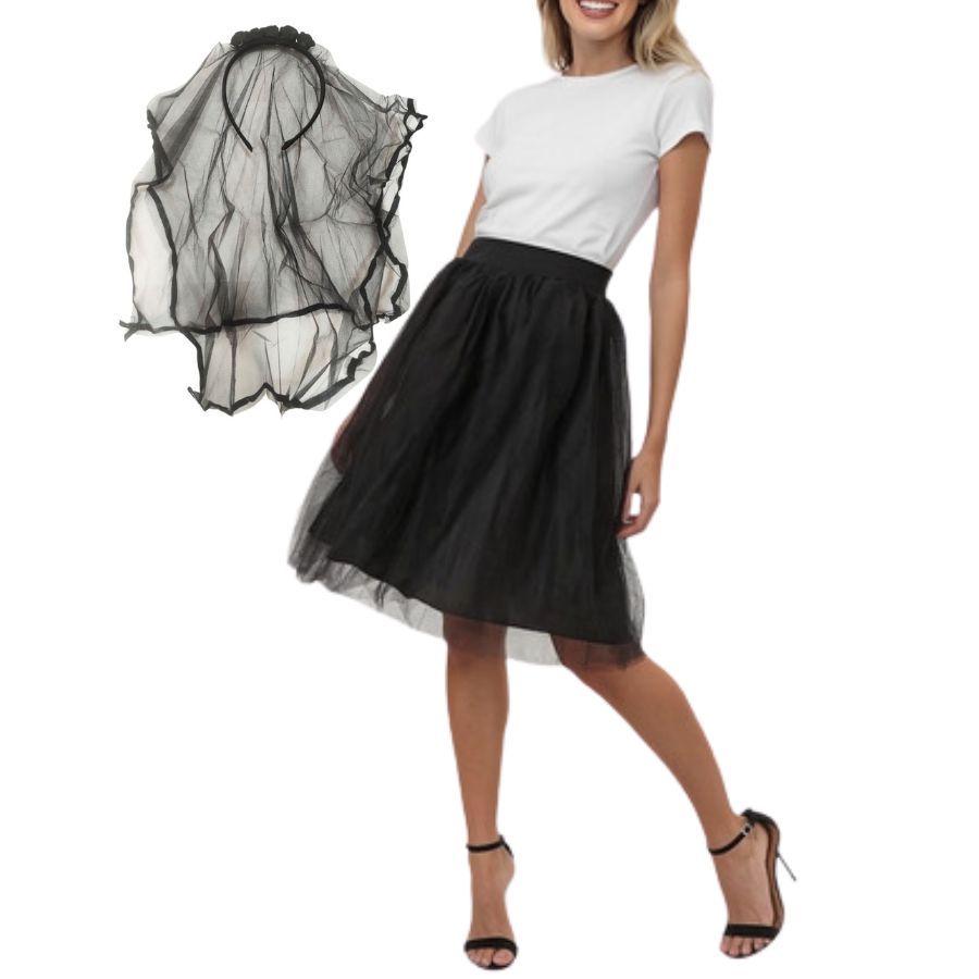 Fantasia Halloween Noiva Princesa Preta com Tiara Véu e Saia Tule 40cm Look Adulto