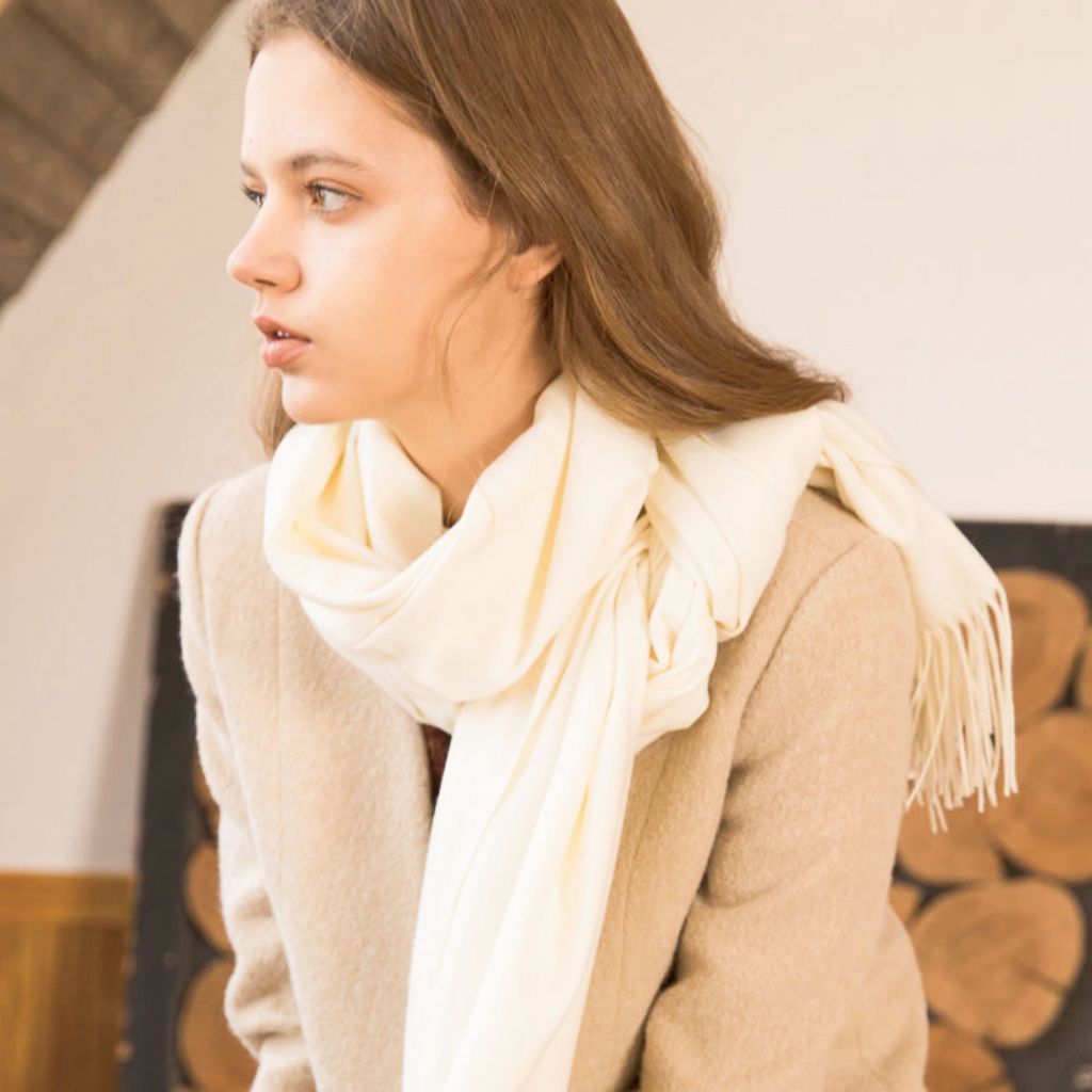 Cachecol Feminino Preto: Onde Comprar | BuscaProdutos