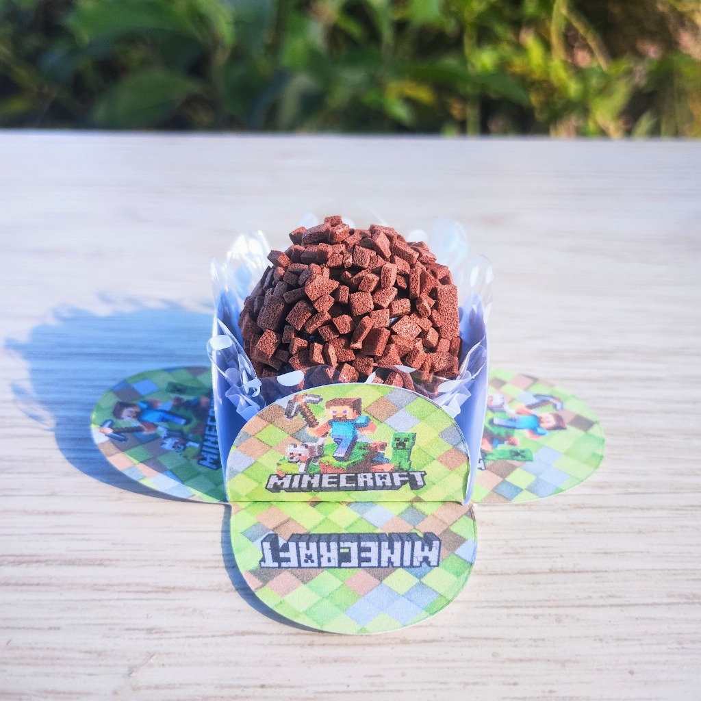 50 Forminhas Personalizadas de Doce Brigadeiro 4 Pétalas Festa Minecraft , Aniversário Minecrat .