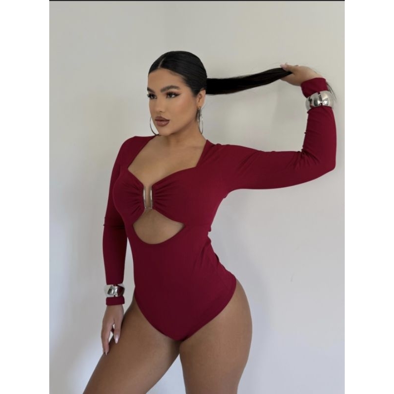 Body Feminino Manga Longa Vinho Bordô Vermelho com Recorte e Aro Sensual Justo Tecido Canelado Moda Outono Inverno