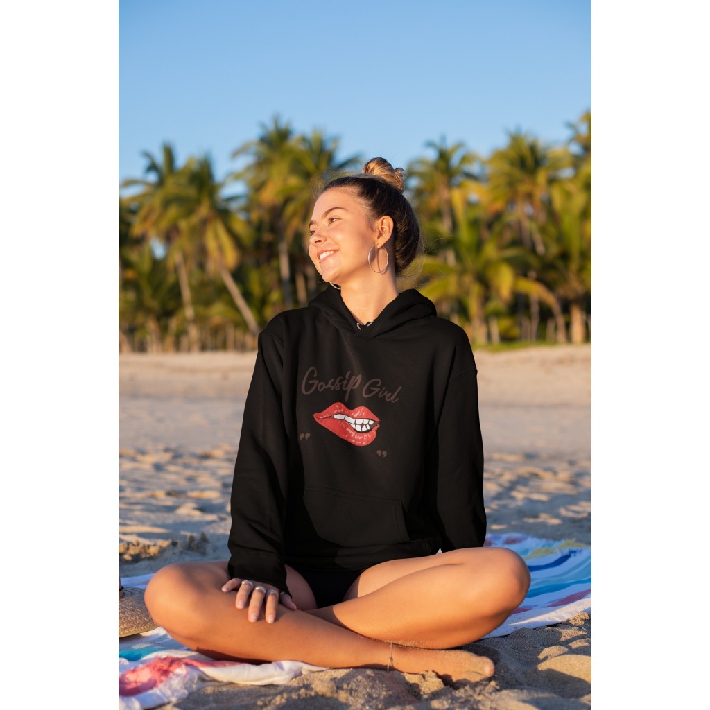 Moletom Canguru Oversized Estilo Streetwear – Capuz Ajustável, Estampa Criativa “Gossip Girl”, Desenho Ghost, Tecido Pel