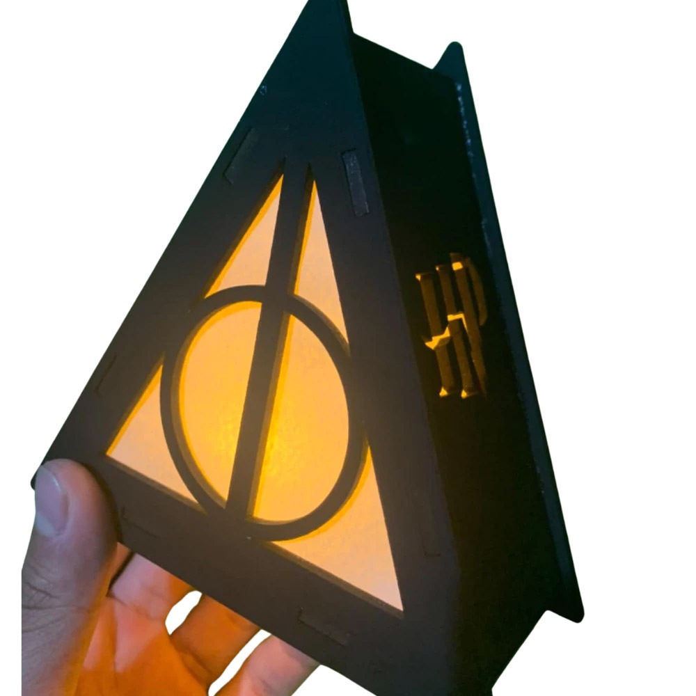 Luminária inspirada em Harry Potter Insígnia Plataforma em Oferta na Shopee