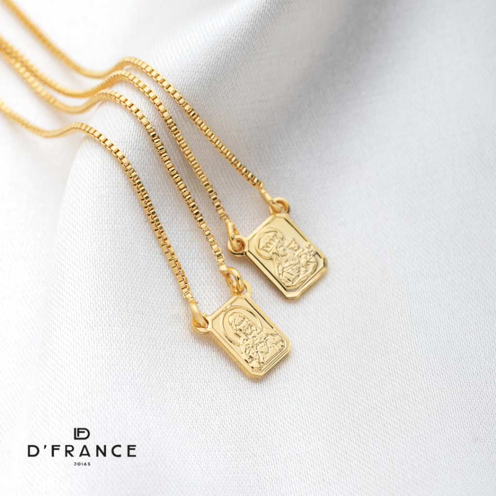 Escapulário Feminino Sagrado Coração de Jesus e Nossa Senhora do Carmo Banhado a Ouro 18K - D France Semijóias