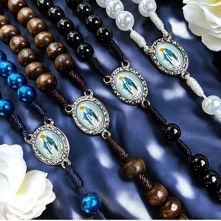 Terço Pérola Madeira de NOSSA SENHORA DAS GRAÇAS Medalha Resinada em Oferta na Shopee