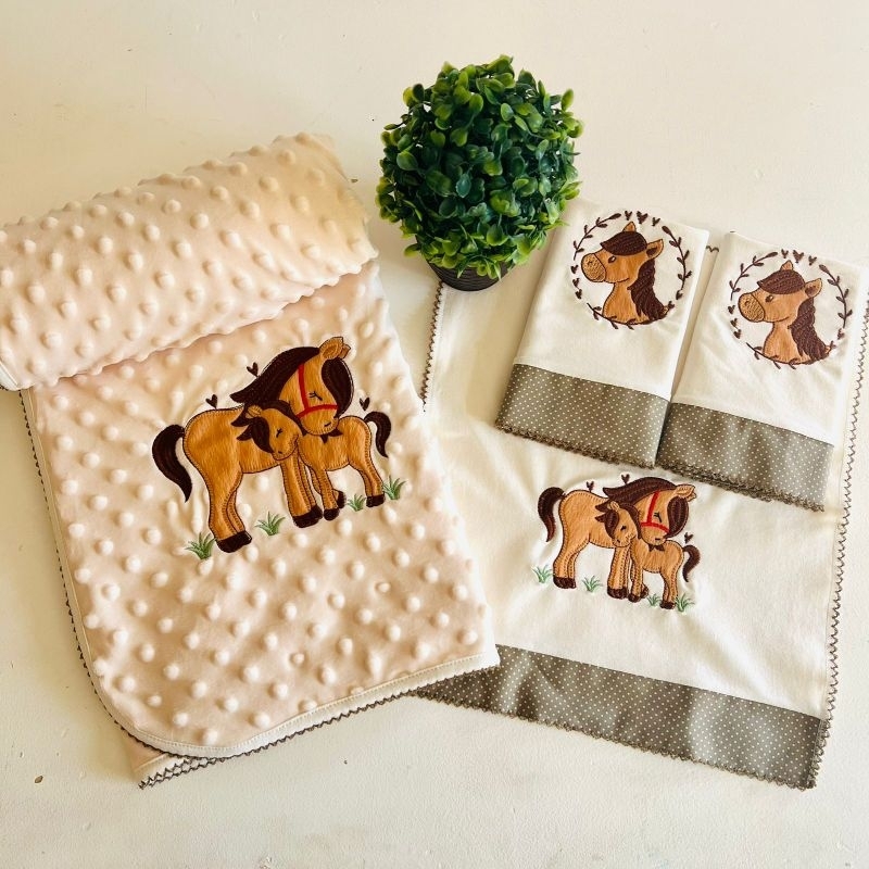 kIT MANTA/COBERTOR PARA BEBÊ + FRALDAS DE BOCA em Oferta na Shopee