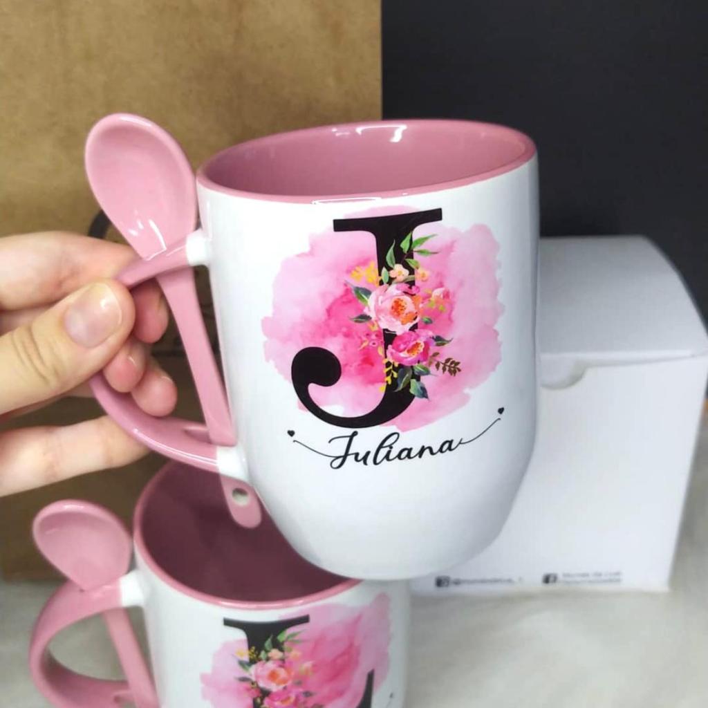 Caneca cerâmica com colher PERSONALIZADA NOME frase espalhe amor por onde for sublimação floral