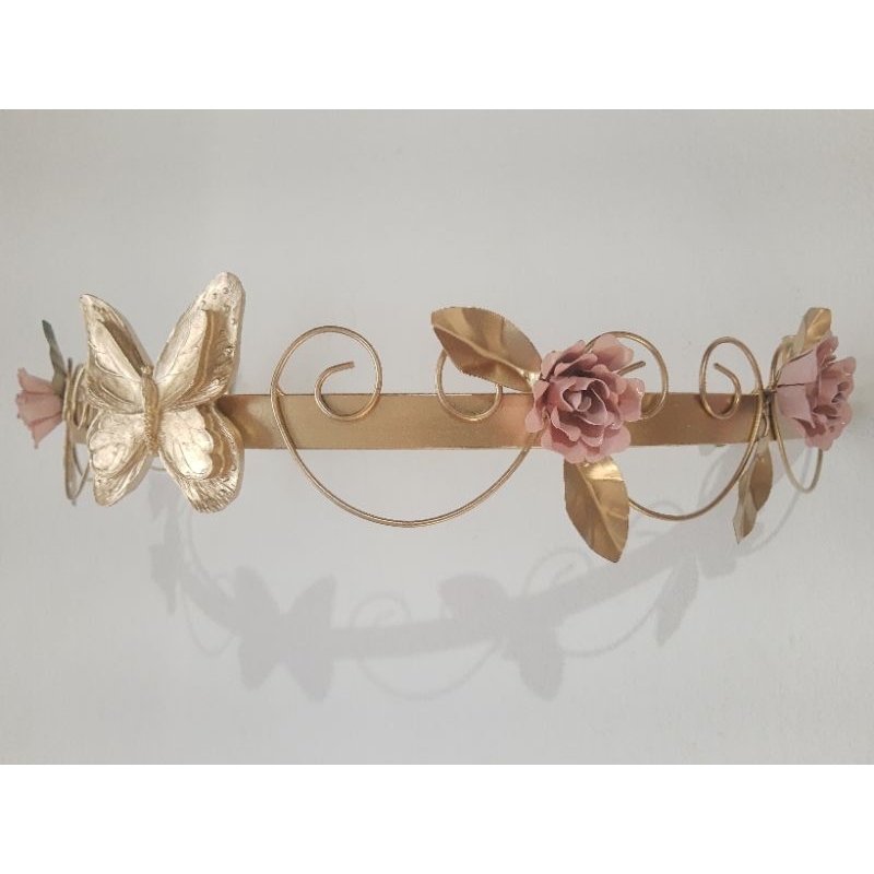 Dossel com borboleta e flores para mosquiteiro