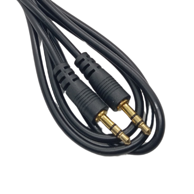 Cabo Auxiliar P2 x P2 LEHMOX Para PC / TV / MP3 / MP4 / iPod / iPad / Rádio / Caixa de Som
