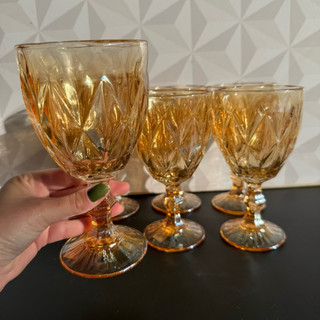 Jogo de taça de vidro Diamond dourada ambar com 6 peças 330ml amarela kit conjunto taca tacas amarelo mesa taças grande