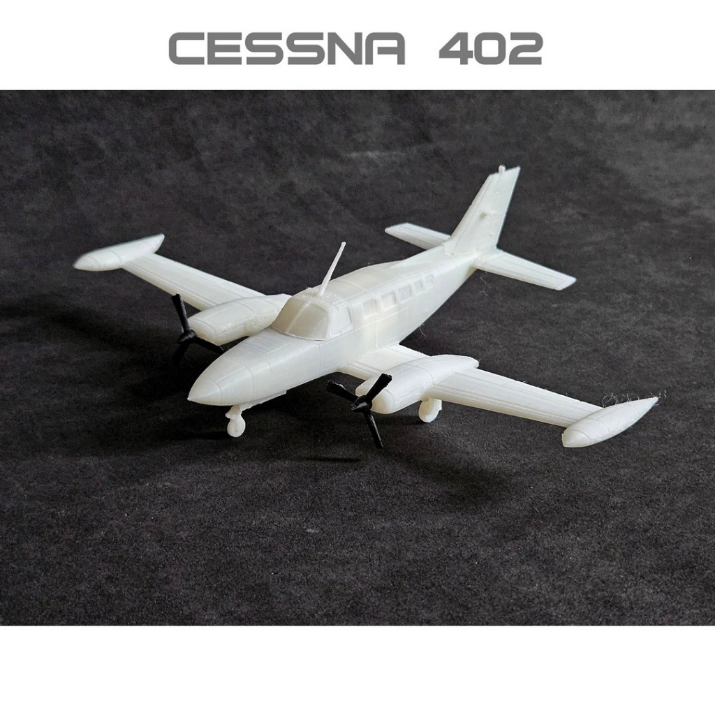Avião Cessna 402 Maquete Escala 1:72 1:48