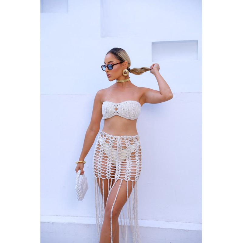 Saída de Praia em Crochê Artesanal - Saia Leque com Franja