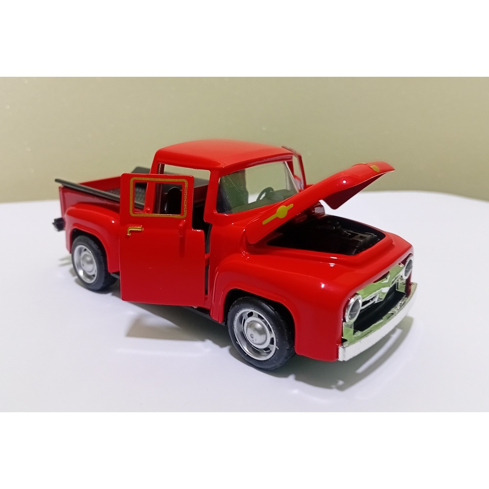 Miniatura caminhonete pickup antiga de metal