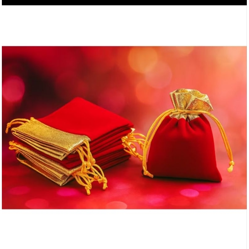 Kit 50 ou 25 Saquinhos Saco de Veludo 10x12 Lembrancinhas Jóias Cor Vermelho.