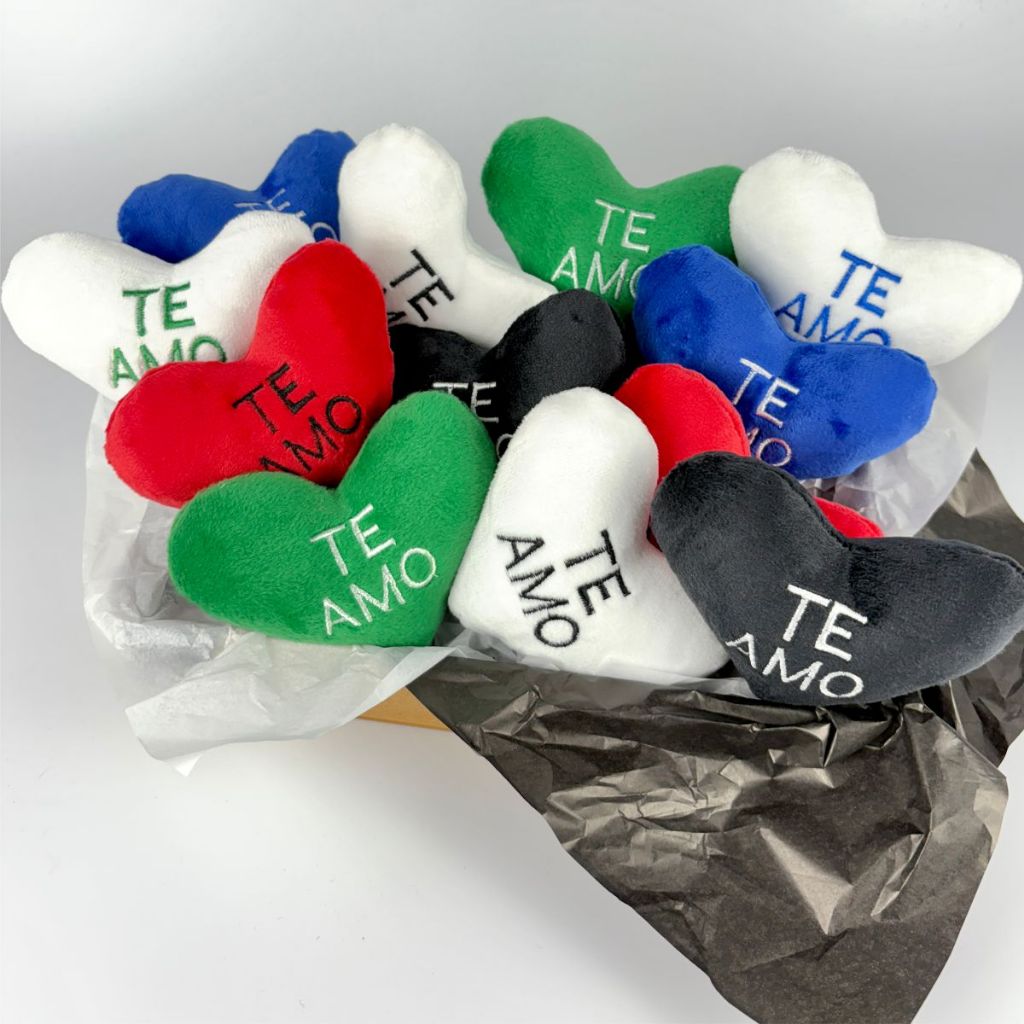 Kit 4/8/12 Coração Pelúcia Cesta Presente Dia dos Pais Time Futebol Macio em Oferta na Shopee