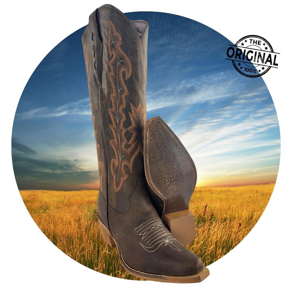 Bota com Vestido: Onde Comprar | BuscaProdutos