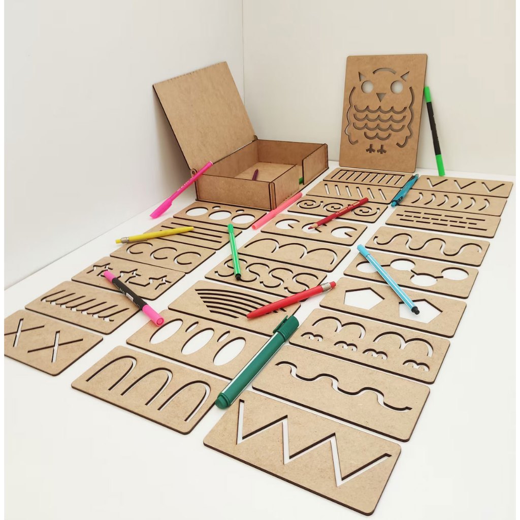 Brinquedo Montessori Exercício de Linha Coordenação e Pré Escrita em Madeira Caixa Montada