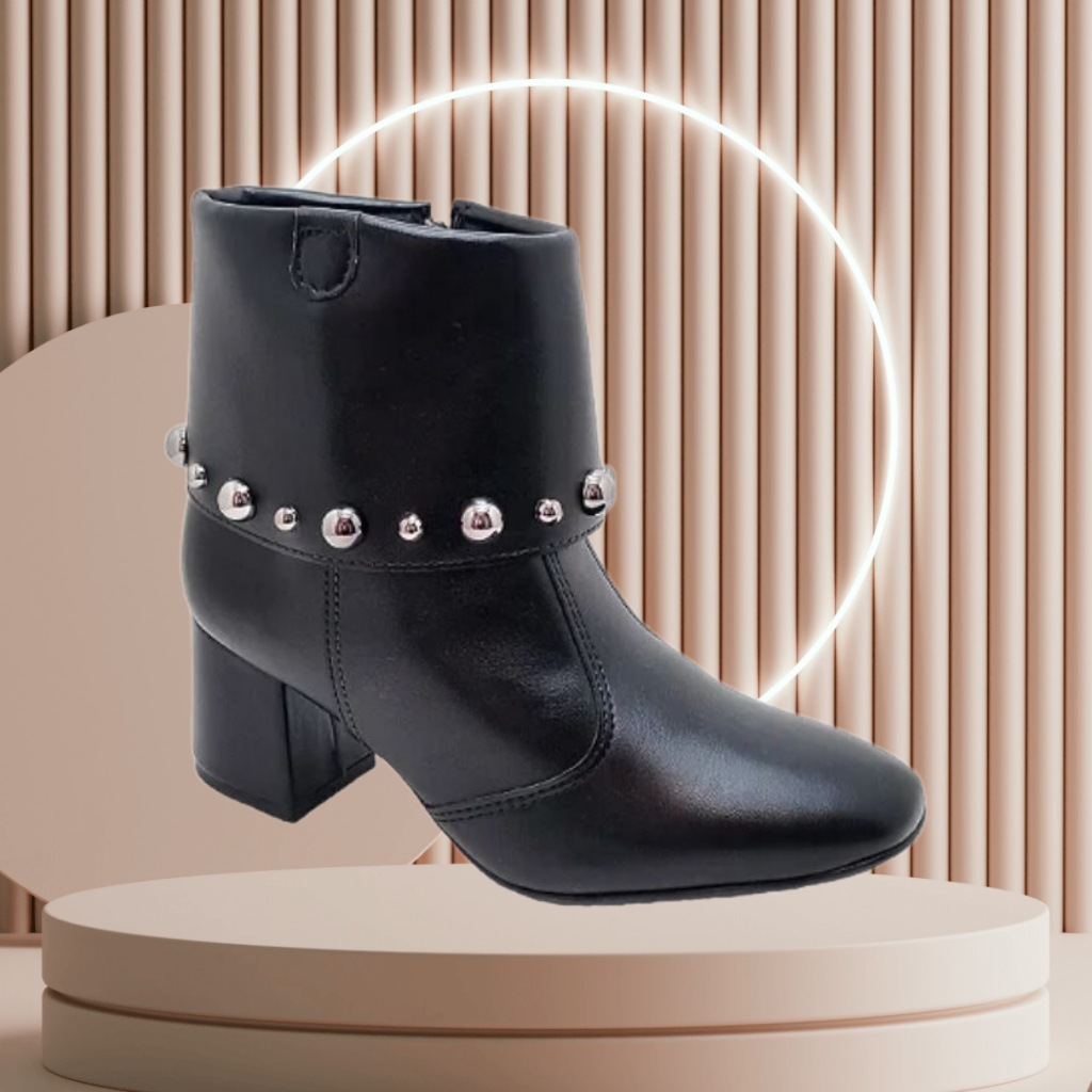 Bota Beira Rio Preta Cano Curto Salto Bloco Capa com spikes Bota beira rio preta confortável