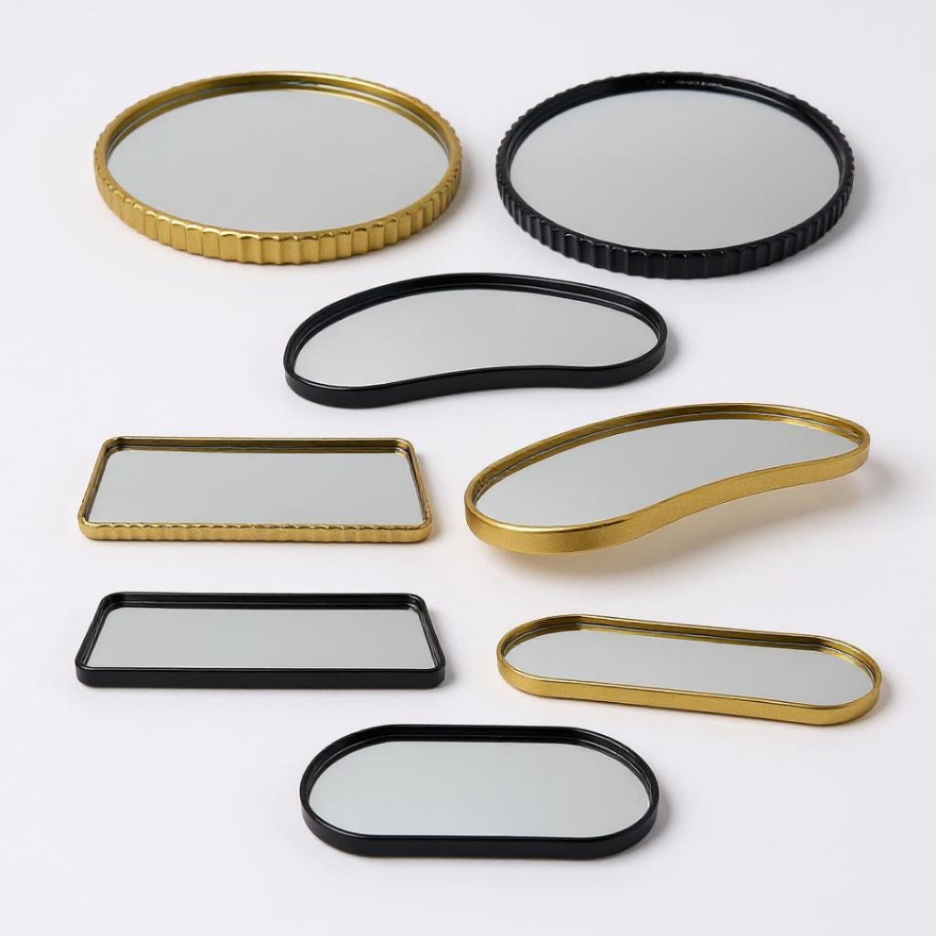 Bandeja Decorativa Espelhada Multiuso Porta Maquiagem ou Perfume Dourada