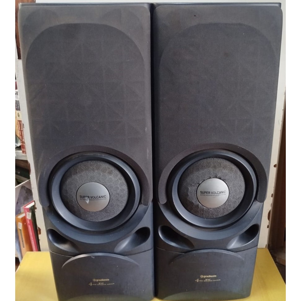 Caixas Gradiente Super Volcanic 4 way WVC Speaker Systen